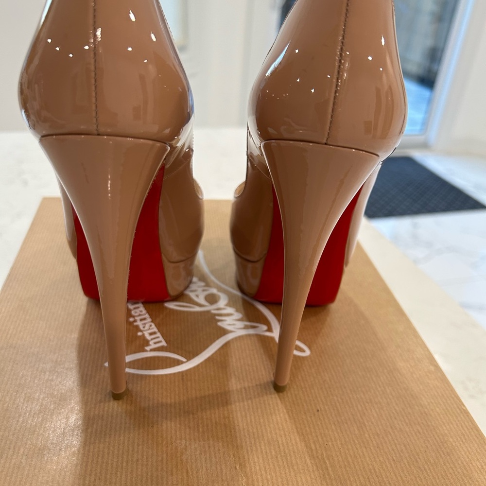Gently used Christian loubiutin lady peep toe